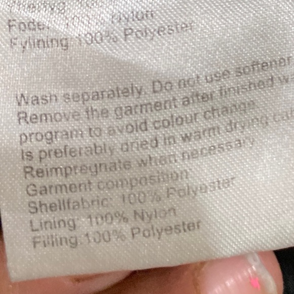 Everest Winter Jacket - Picture 10 of 11